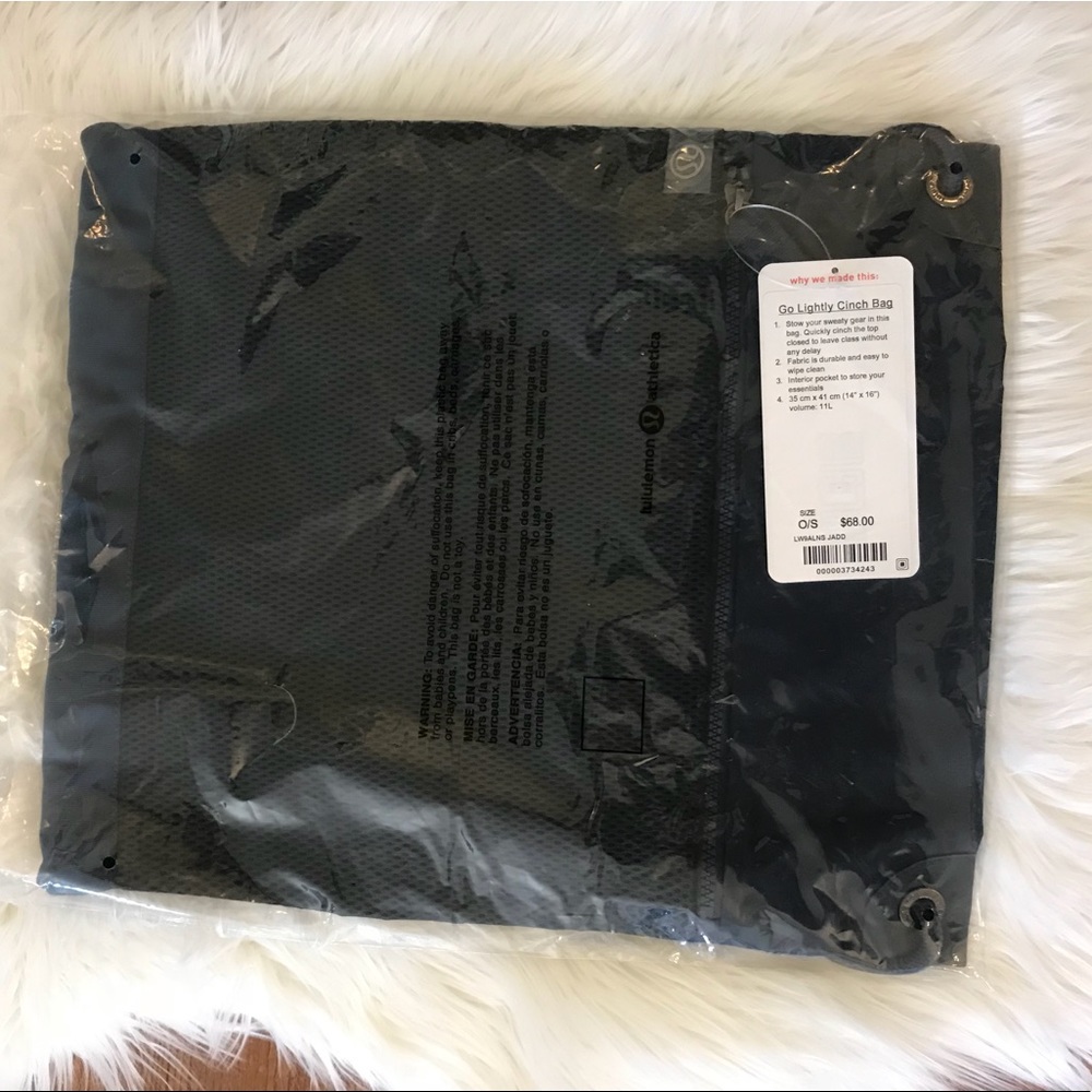 Lululemon Go Lightly Cinch Bag in Jaded Navy Blue - Picture 5 of 7